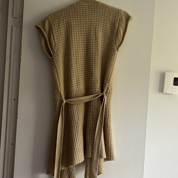 Beige Knit Draped Vest with Belt size M - Picture 4 of 4
